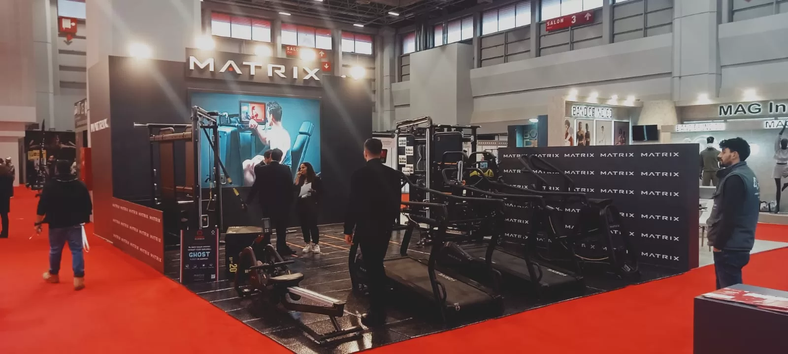 Matrix Spor Wooden Booth