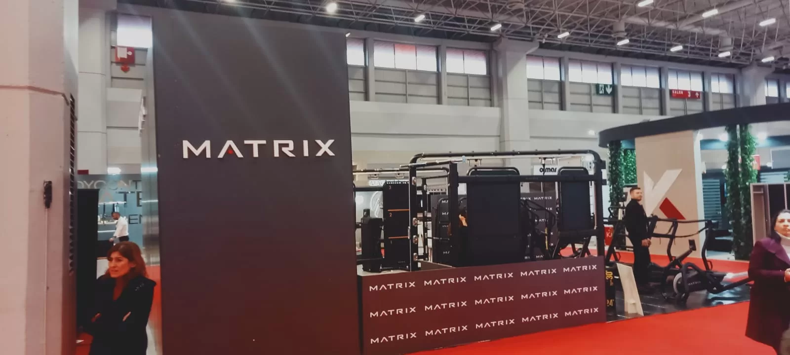 Matrix Spor Wooden Booth 2