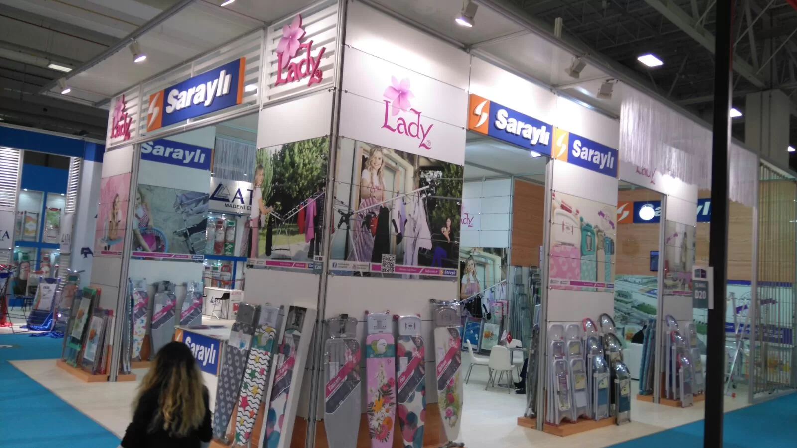 Sarayl? Maxima Booth