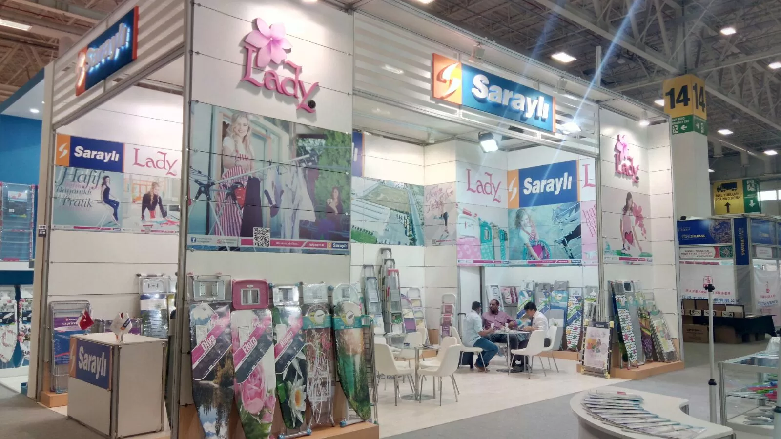 Sarayl? Maxima Booth 2